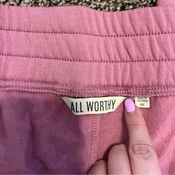 NWOT All Worthy Hunter McGrady Mixed Media Velvet Jogger - Picture 7 of 10